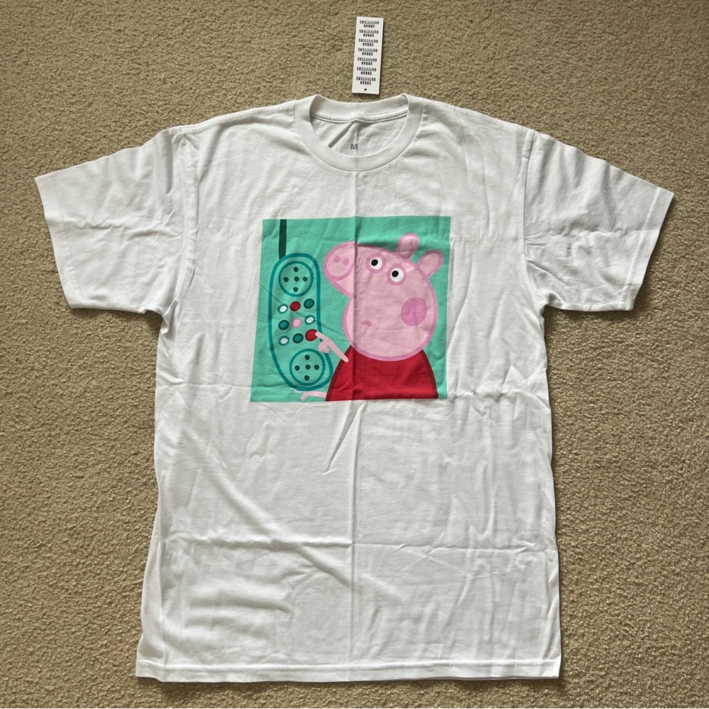 NWT Urban Outfitters Peppa Pig T-Shirt